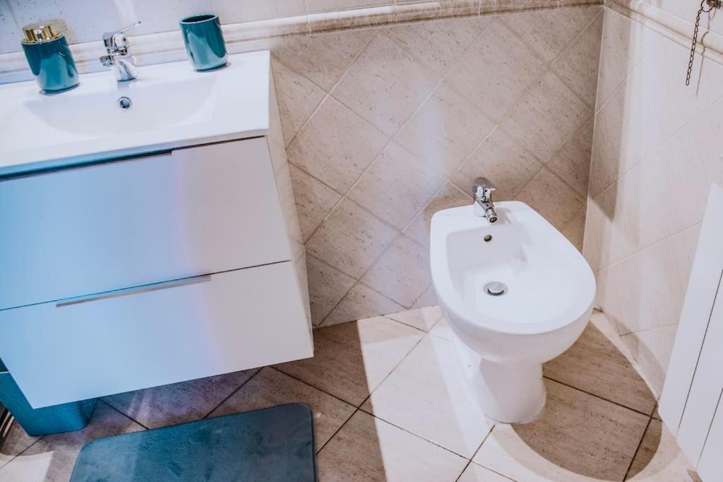 شقة Poccio House فيوميتشينو المظهر الخارجي الصورة